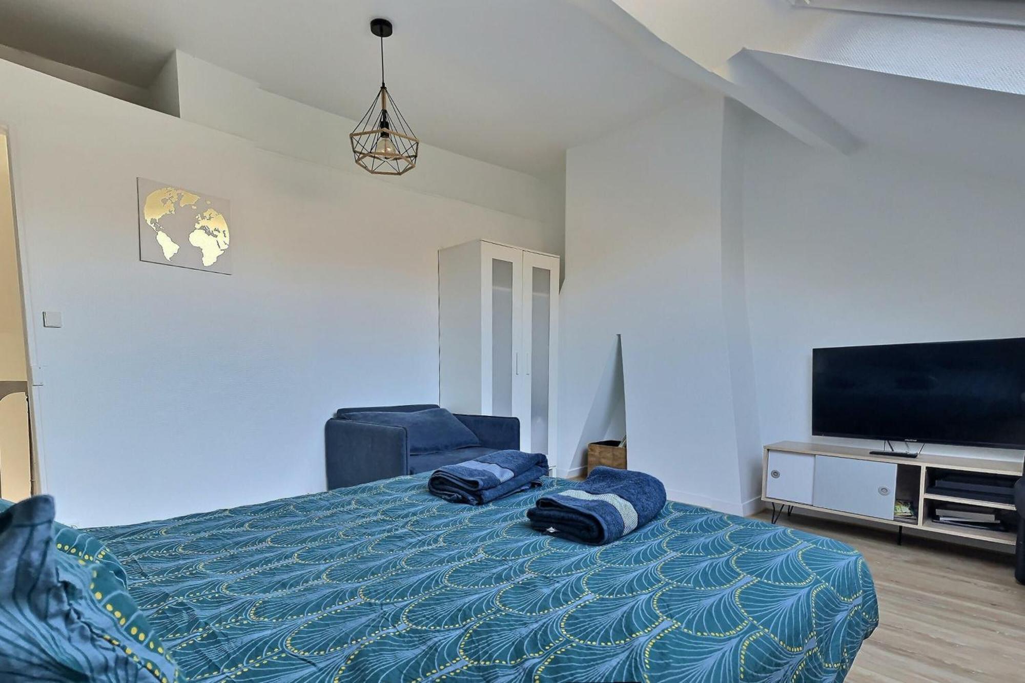 Le Duplex Amiens Centre Apartment ภายนอก รูปภาพ